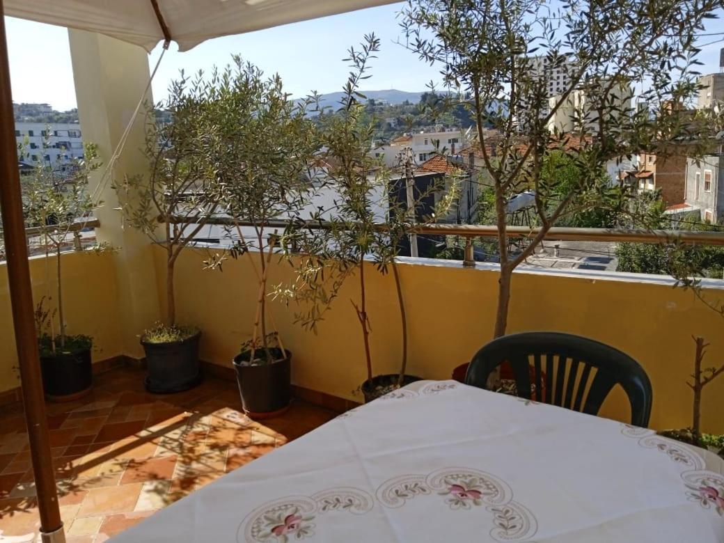 Guest Room Near Historical Center Vlore Luaran gambar